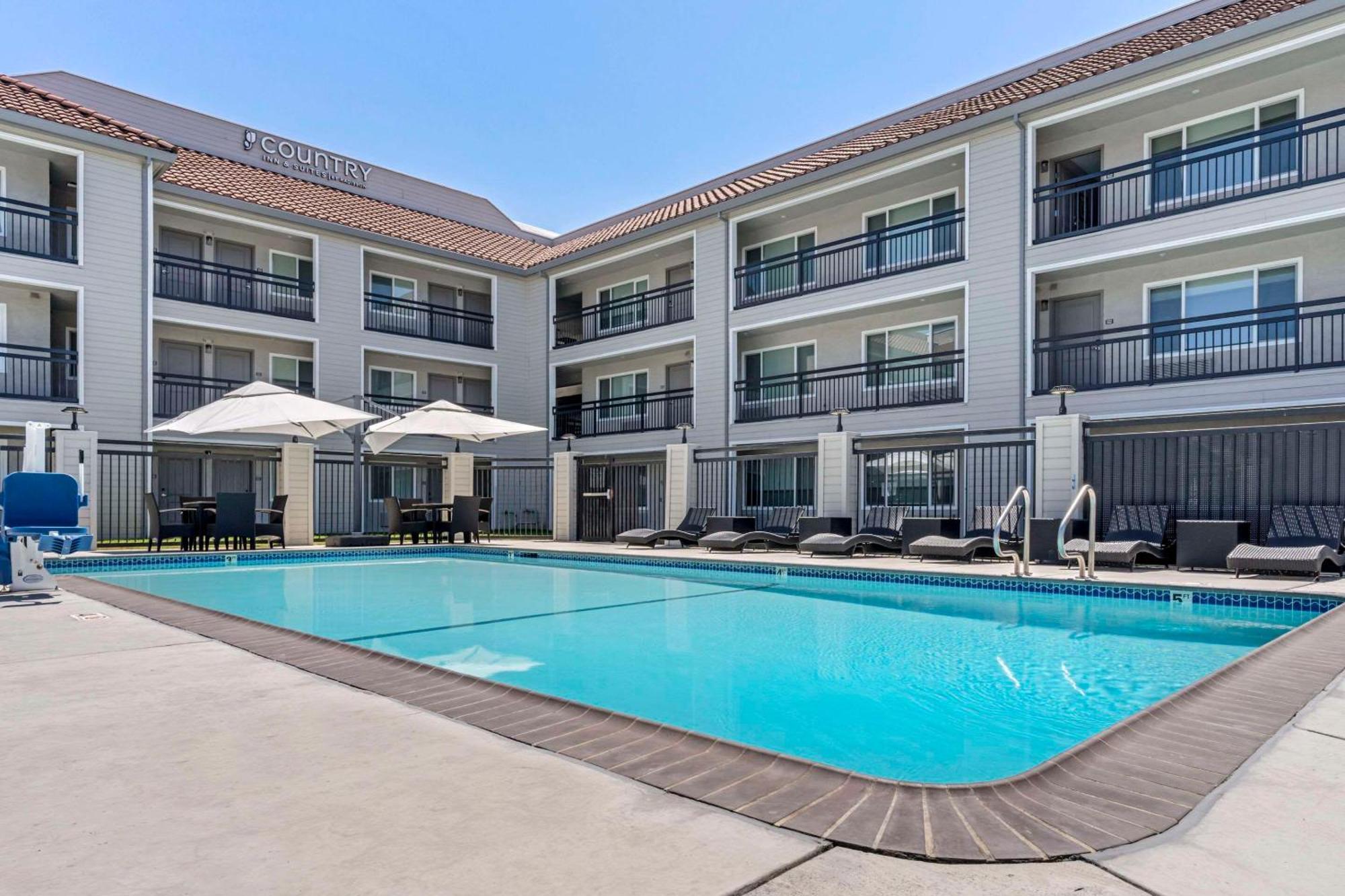 Country Inn & Suites By Radisson, Vallejo Napa Valley, Ca Extérieur photo